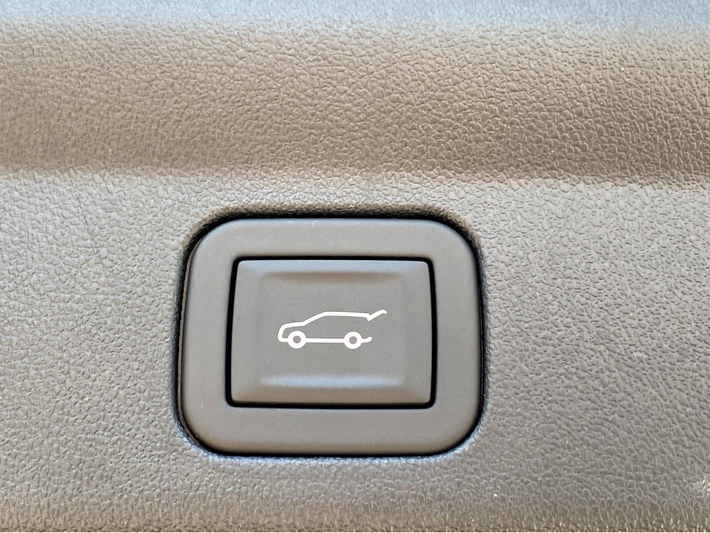 2026 Cadillac ESCALADE IQ Luxury