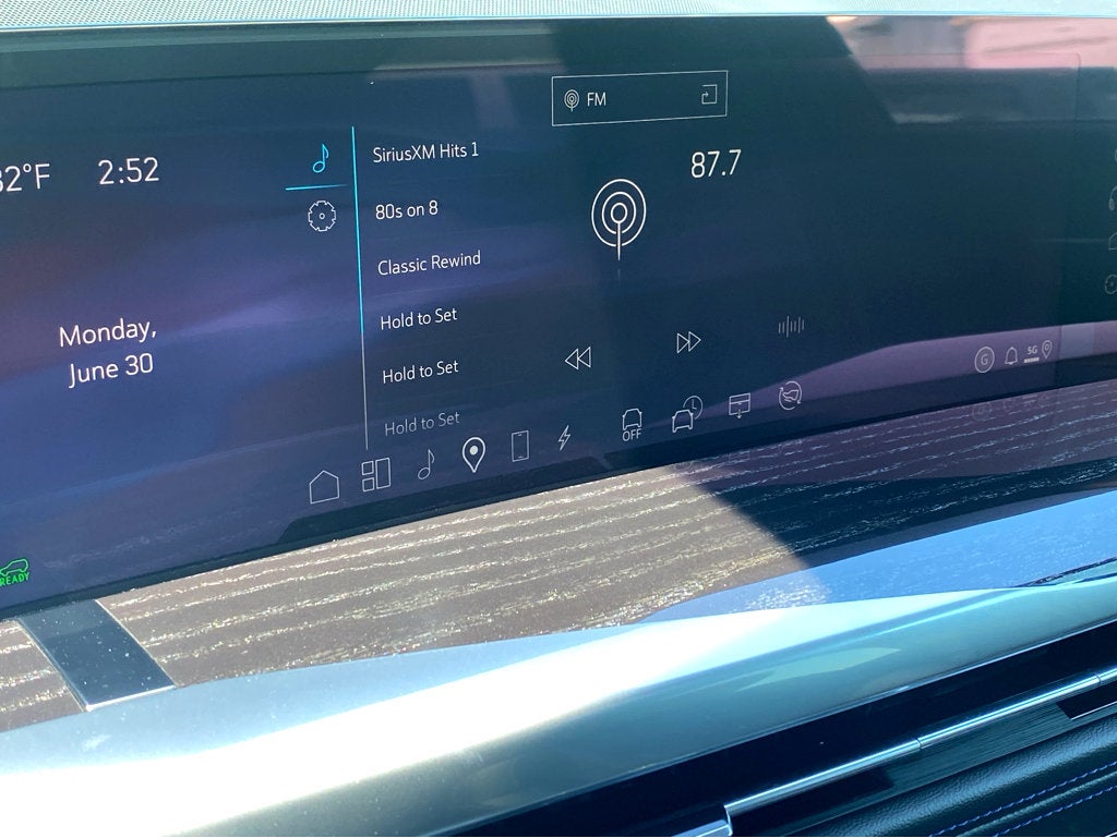 2026 Cadillac ESCALADE IQ Luxury