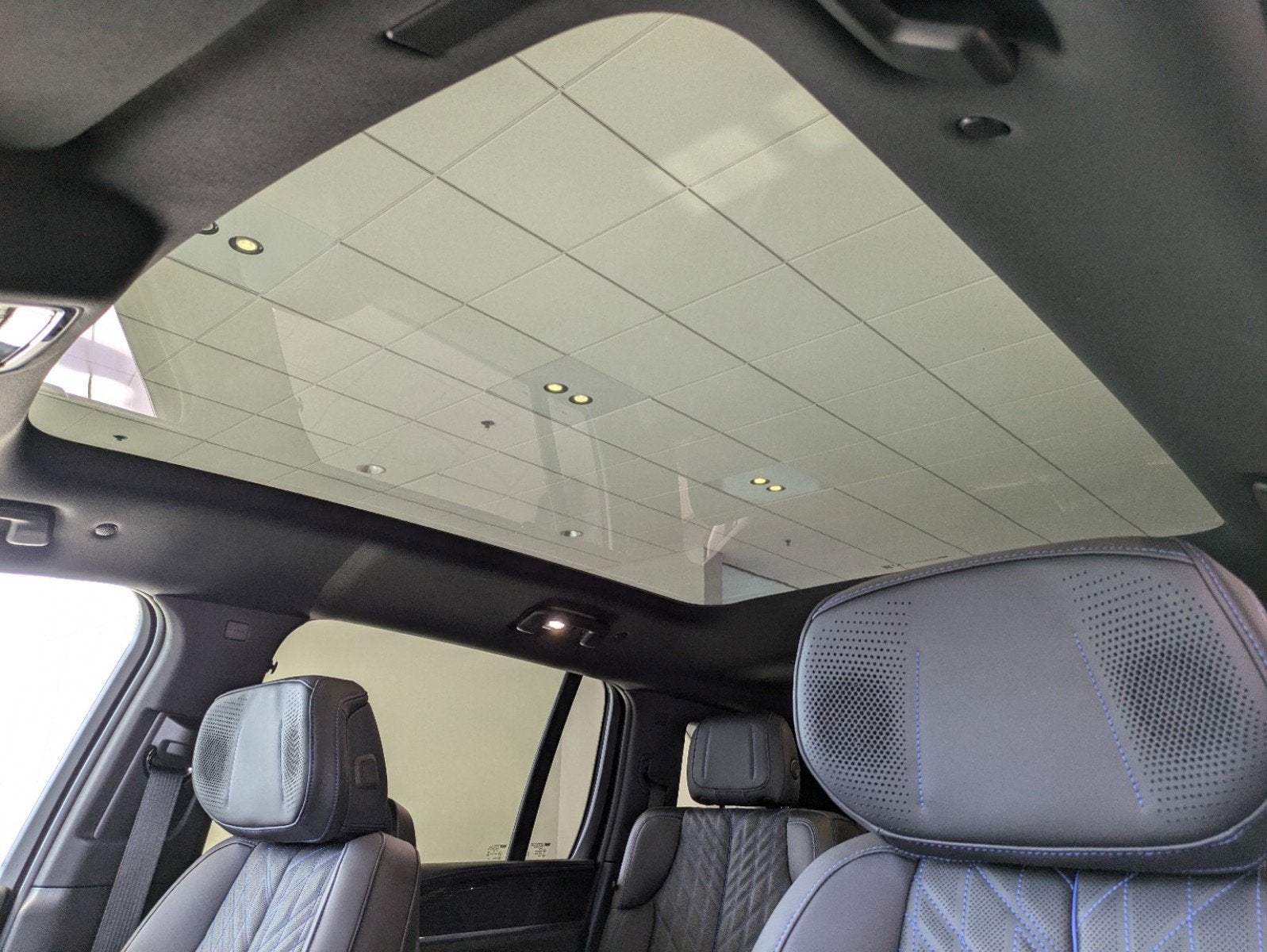 2025 Cadillac ESCALADE IQ Luxury 1