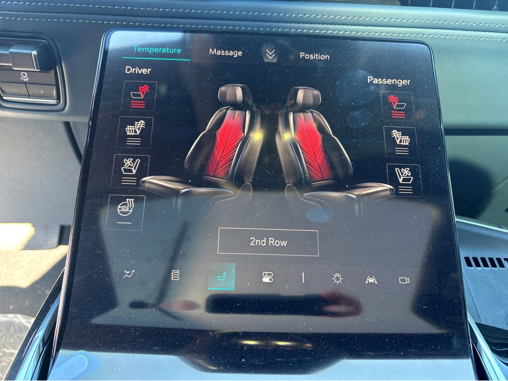 2025 Cadillac ESCALADE IQ Luxury 2