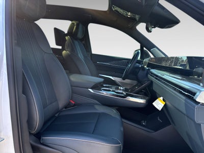 2025 Cadillac ESCALADE IQ Luxury 2