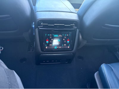 2025 Cadillac ESCALADE IQ Luxury 2