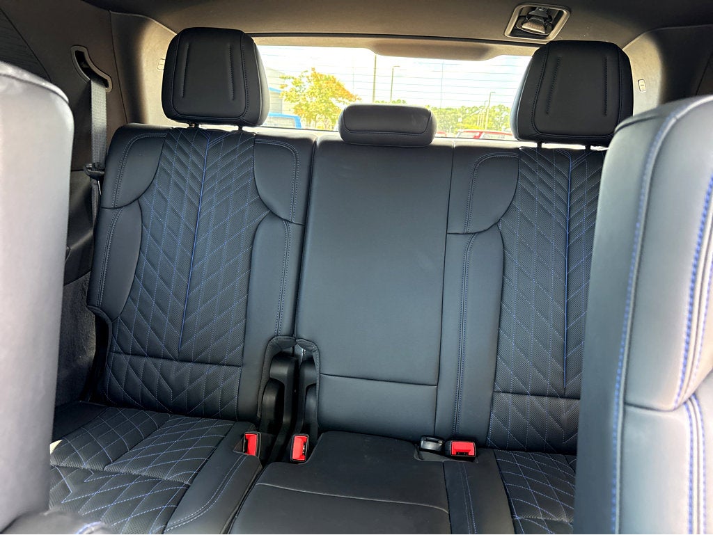 2025 Cadillac ESCALADE IQ Sport 1