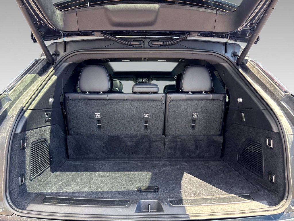 2025 Cadillac ESCALADE IQ Sport 1