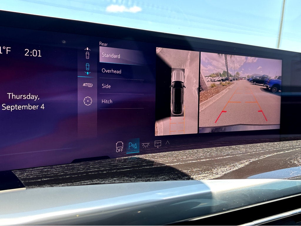 2025 Cadillac ESCALADE IQ Sport 1