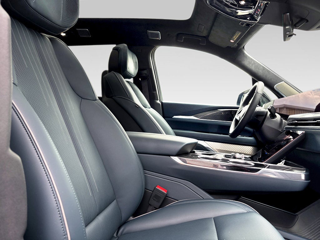 2025 Cadillac ESCALADE IQ Sport 2