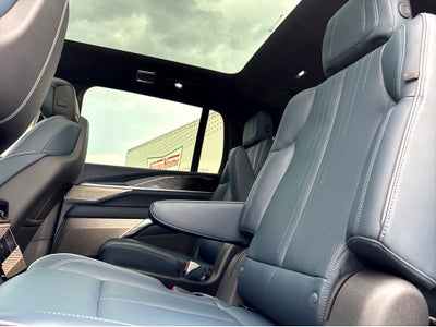 2025 Cadillac ESCALADE IQ Sport 2