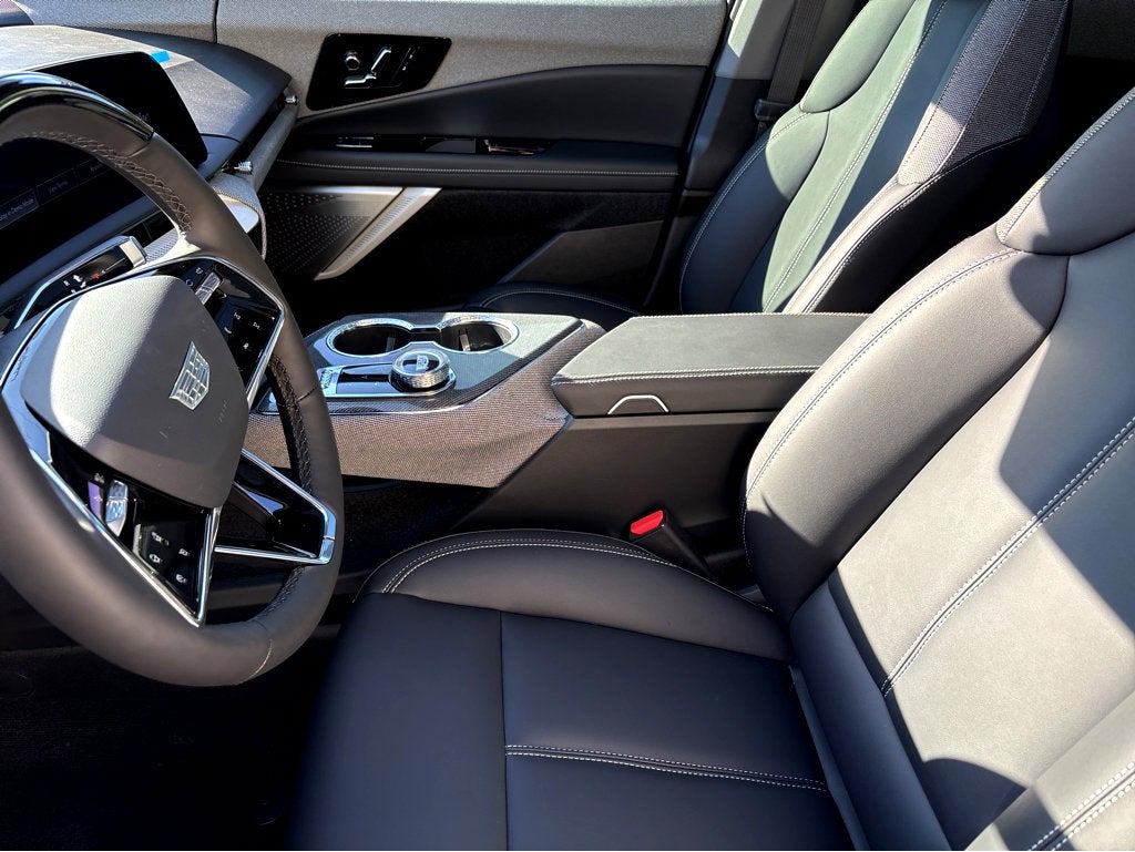 2026 Cadillac OPTIQ Luxury