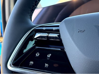 2026 Cadillac OPTIQ Premium Luxury