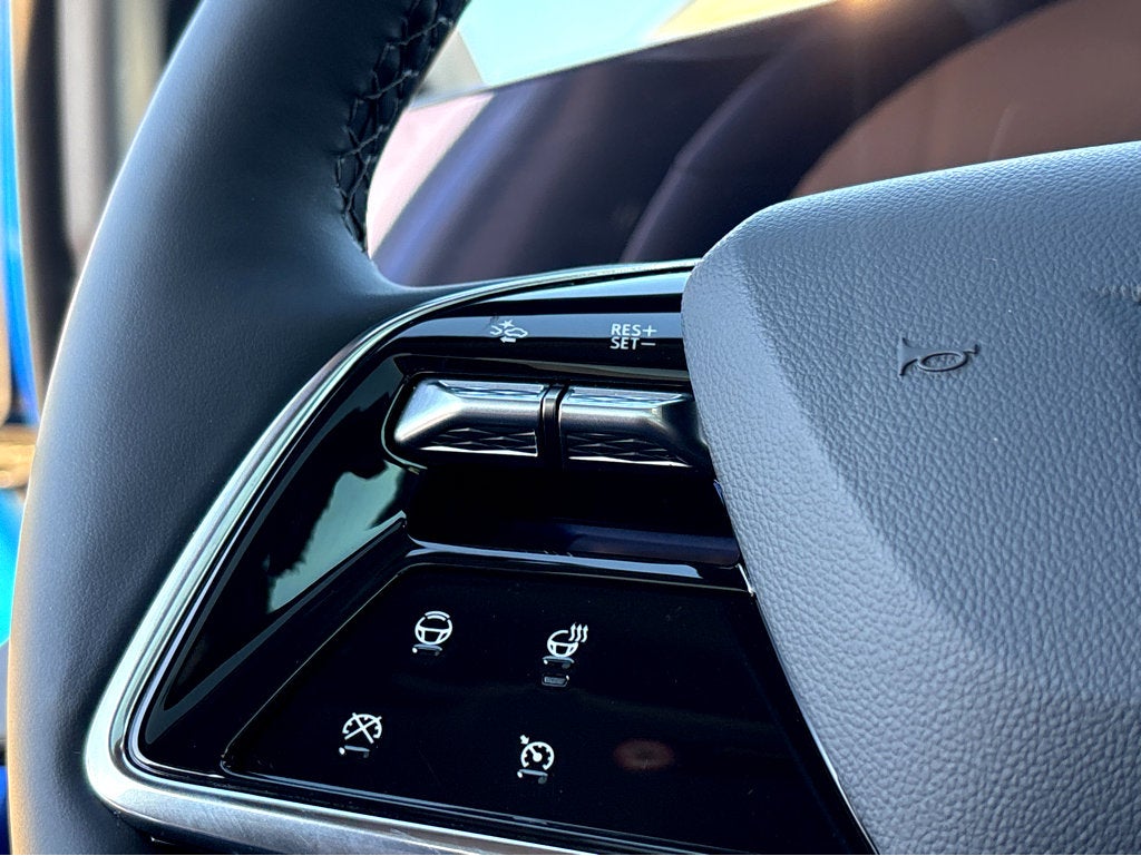 2026 Cadillac OPTIQ Premium Luxury