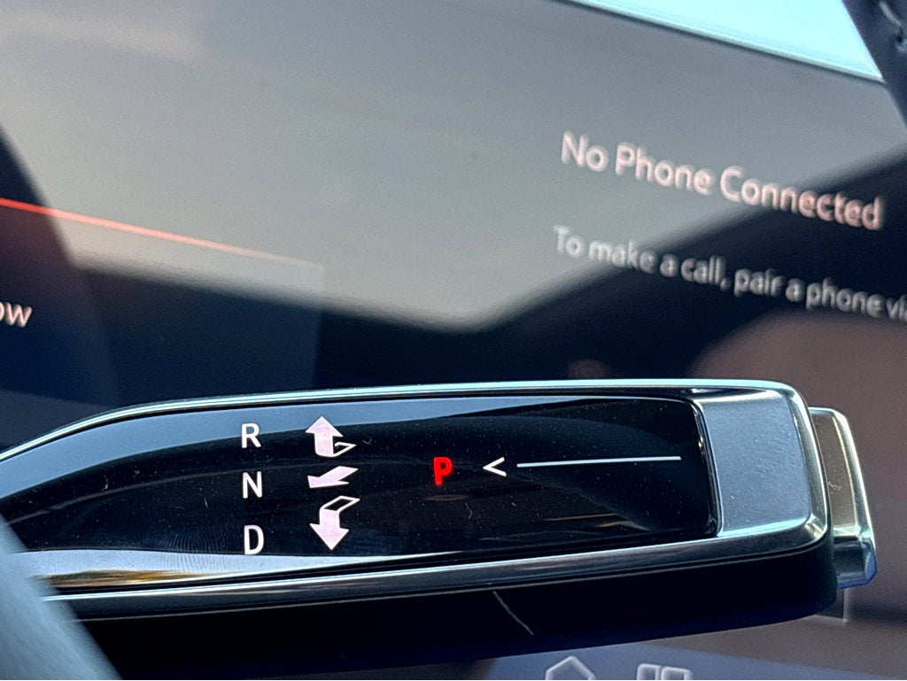 2026 Cadillac OPTIQ Premium Luxury