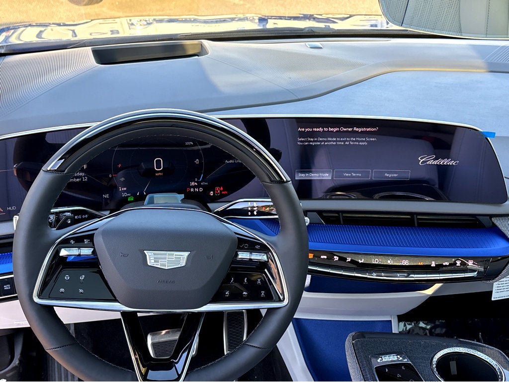 2026 Cadillac OPTIQ Premium Luxury