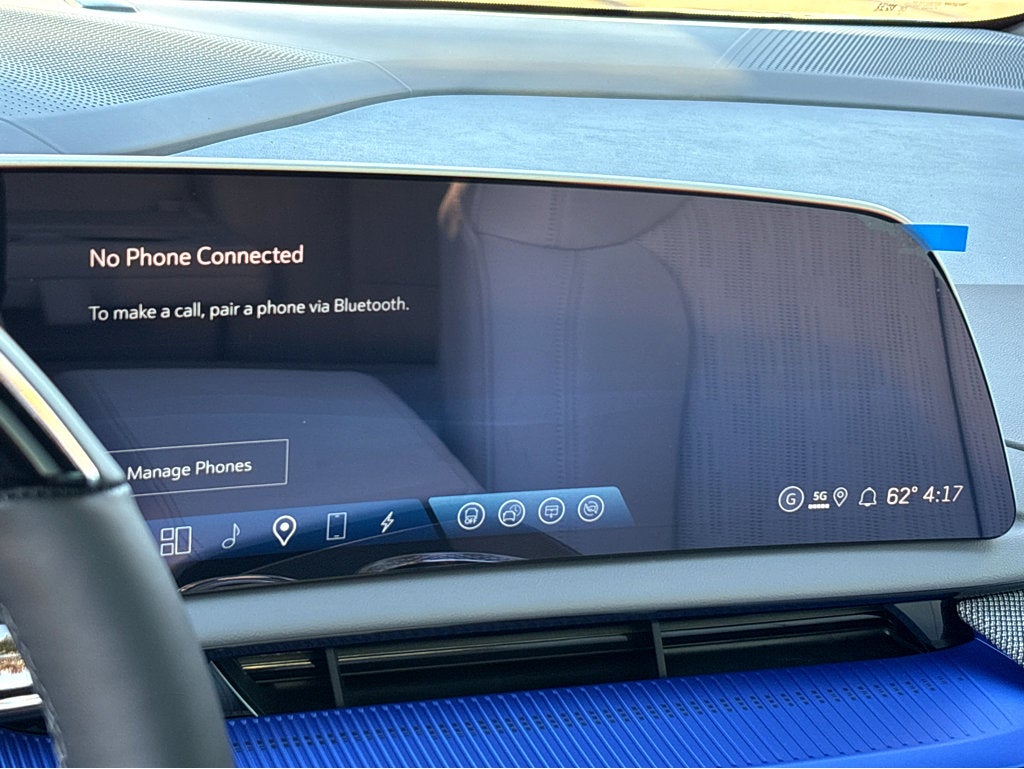 2026 Cadillac OPTIQ Premium Luxury