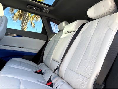 2026 Cadillac OPTIQ Premium Luxury