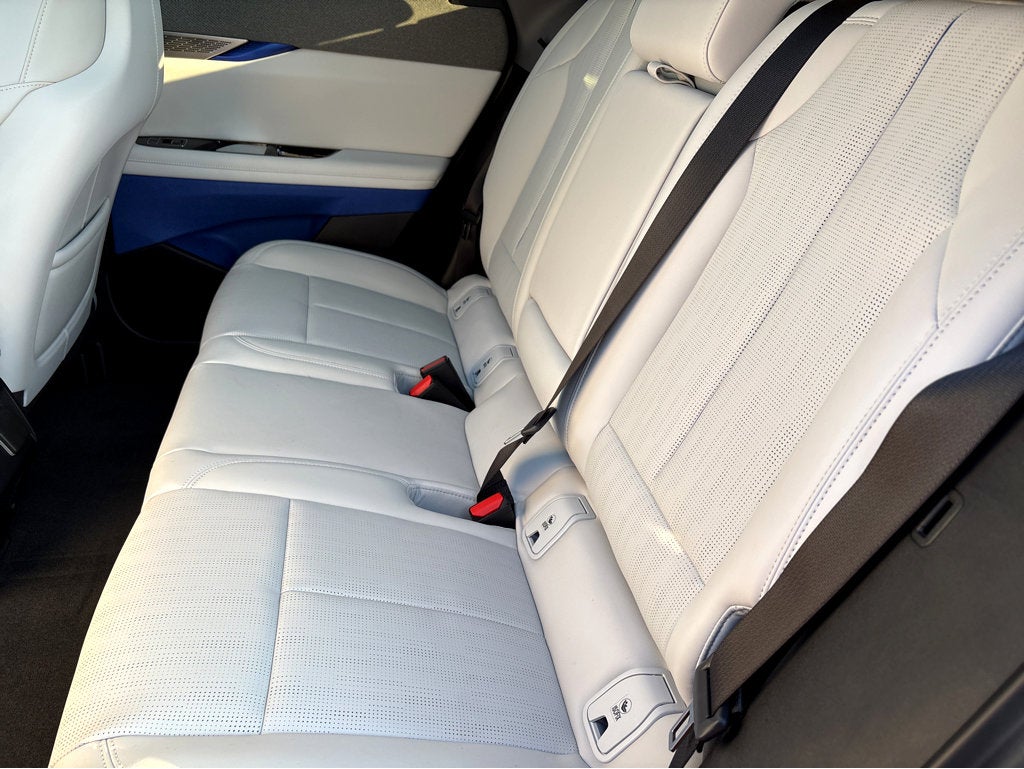 2026 Cadillac OPTIQ Premium Luxury