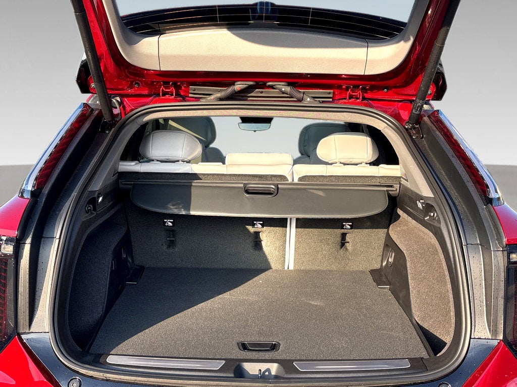 2026 Cadillac OPTIQ Premium Luxury