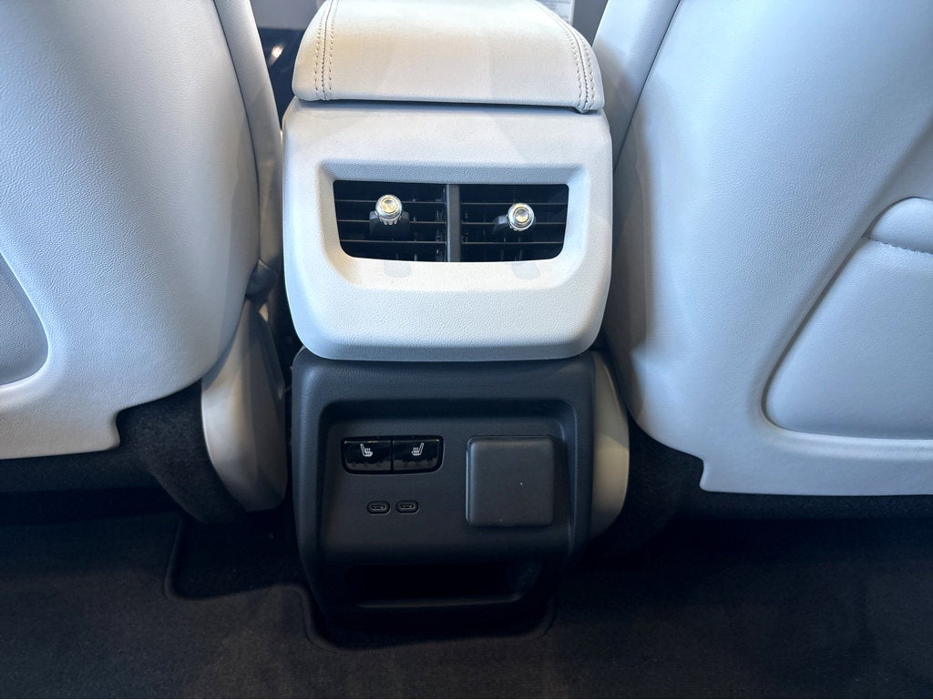 2026 Cadillac OPTIQ Premium Luxury