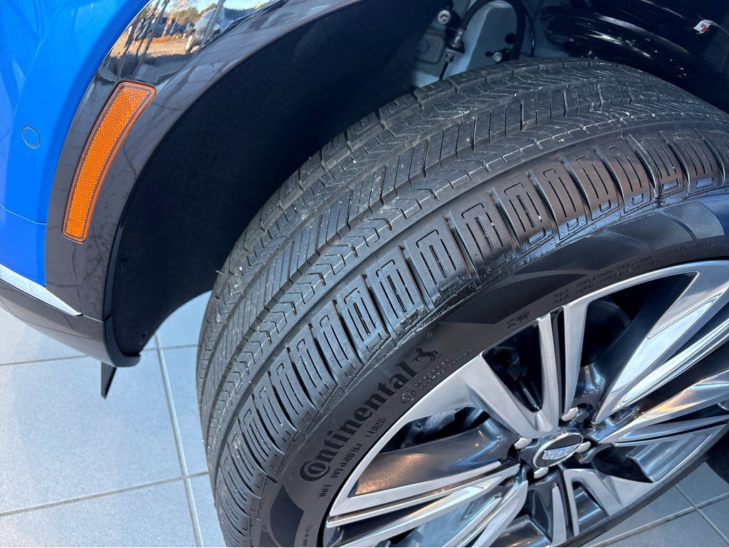 2026 Cadillac OPTIQ Premium Luxury