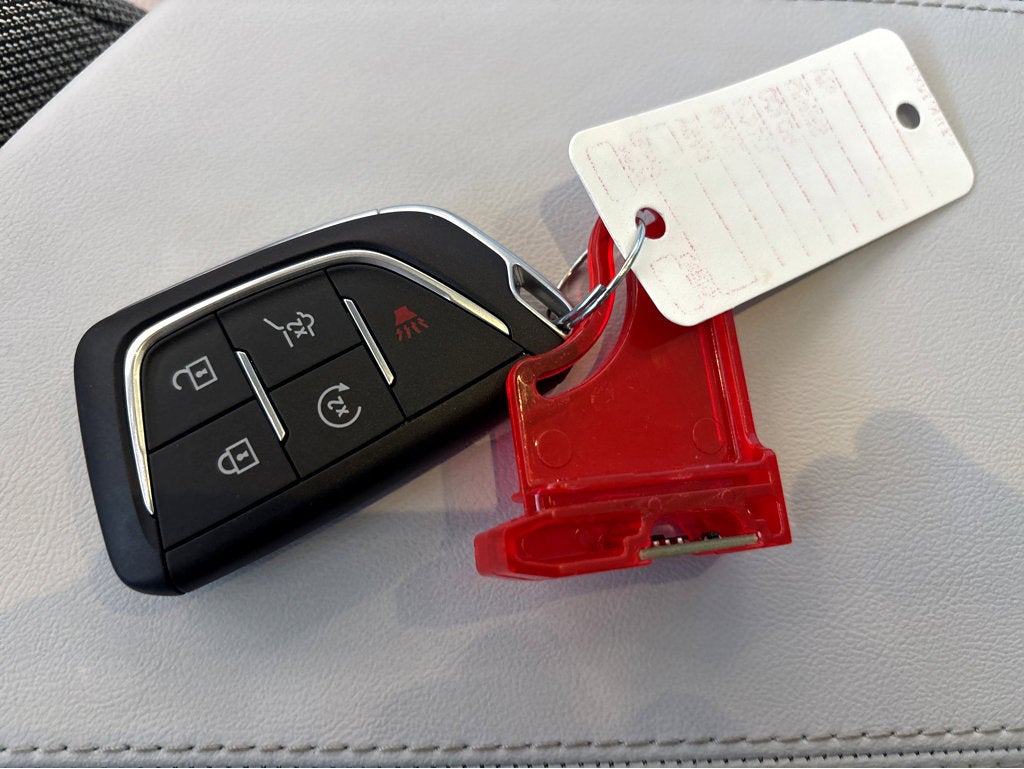 2026 Cadillac OPTIQ Premium Luxury