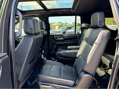 2022 Chevrolet Suburban RST