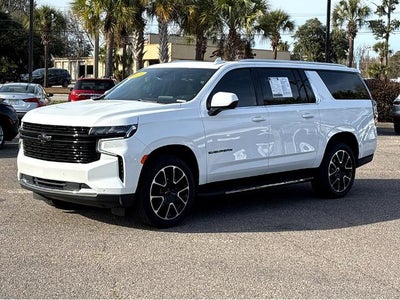 2023 Chevrolet Suburban LT