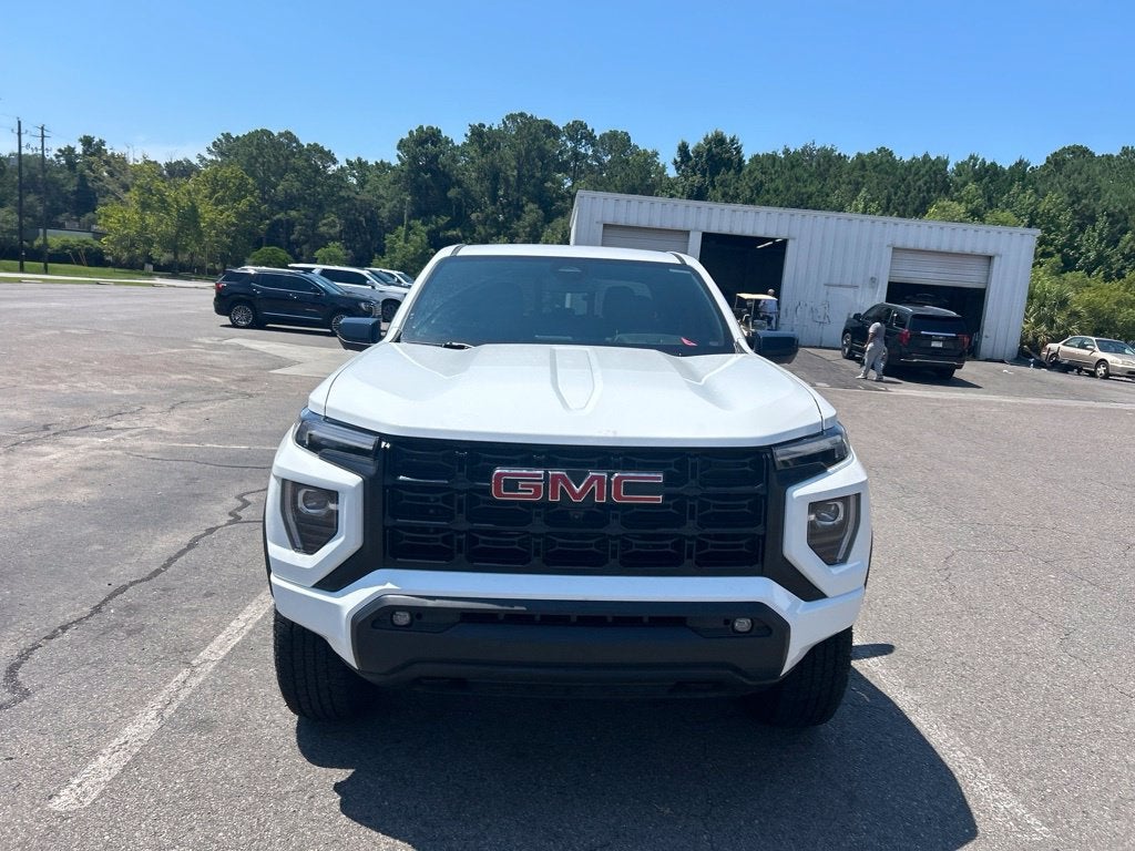 2026 GMC Canyon Base