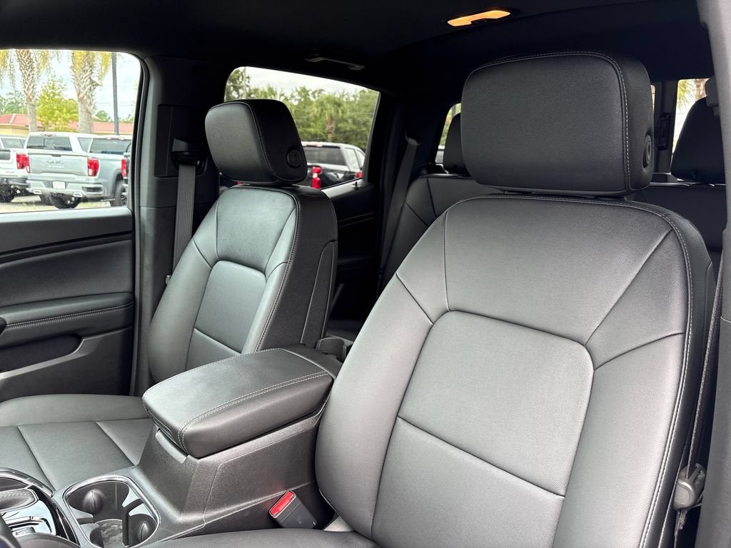 2026 GMC Canyon Base