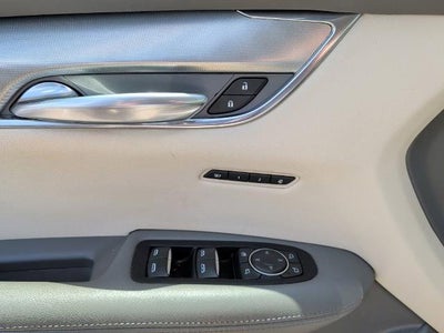 2019 Cadillac XT5 Luxury FWD