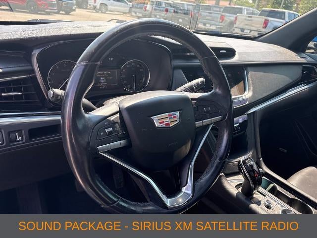 2022 Cadillac XT6 Luxury