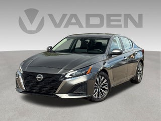 2024 Nissan Altima Base