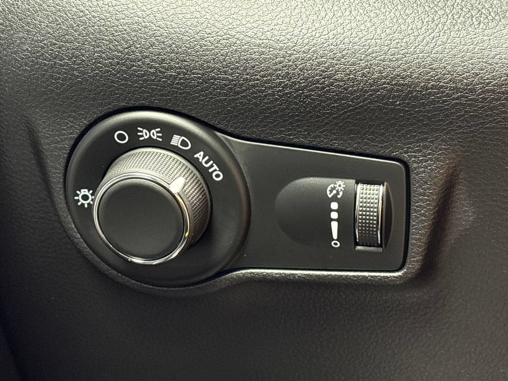 2024 Jeep Compass Base