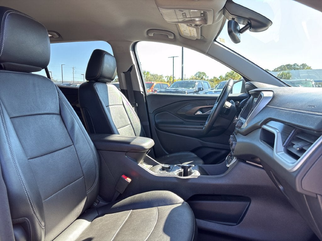 2023 GMC Terrain Base