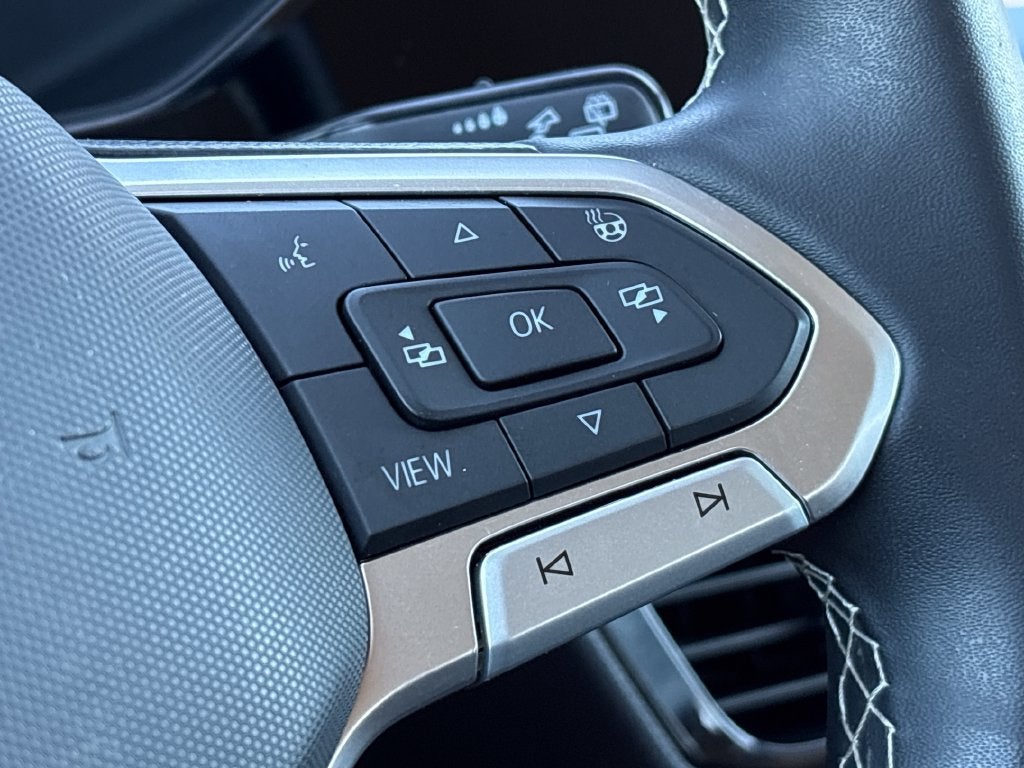 2023 Volkswagen Taos Base