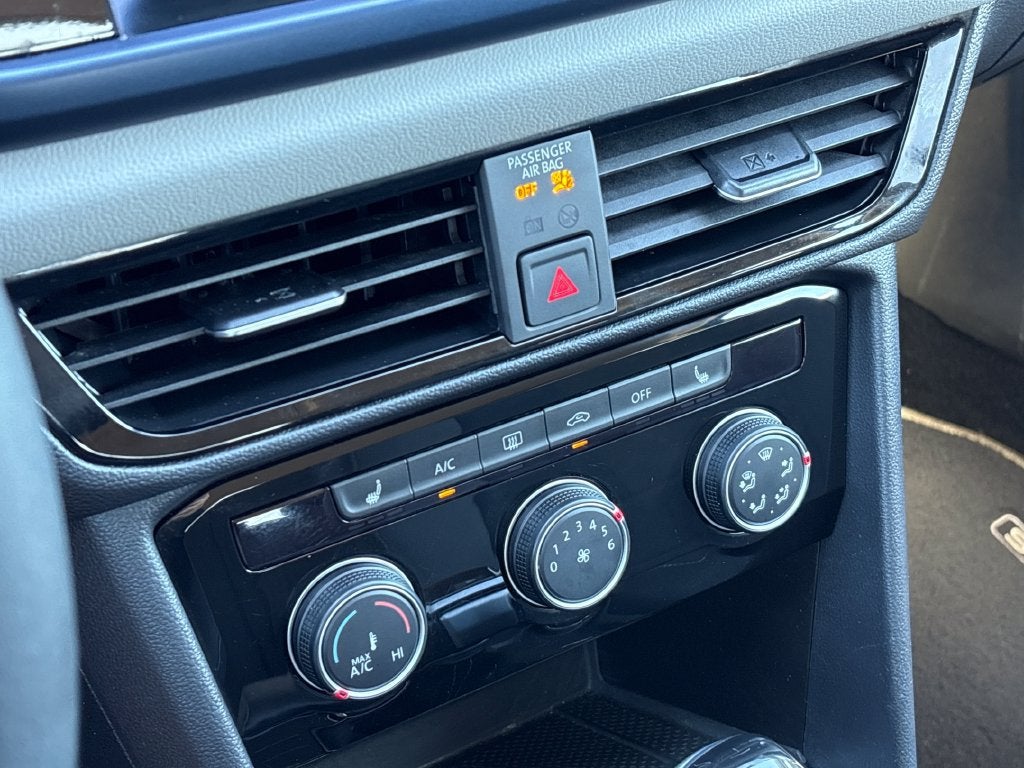 2023 Volkswagen Taos Base