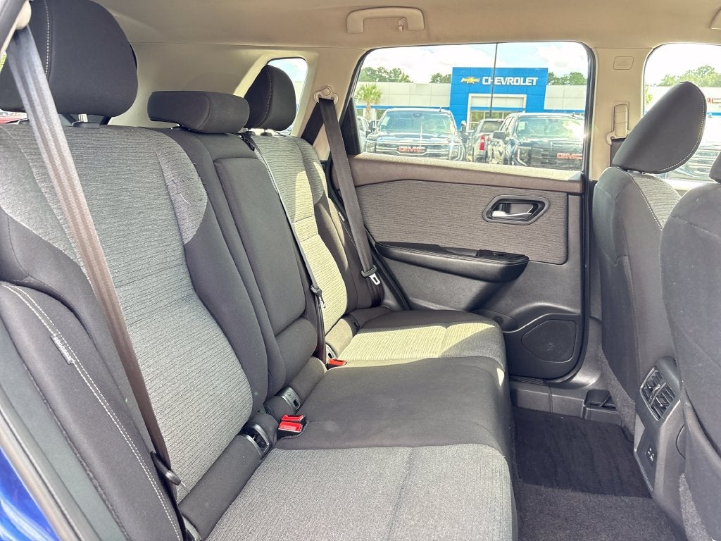 2023 Nissan Rogue Base