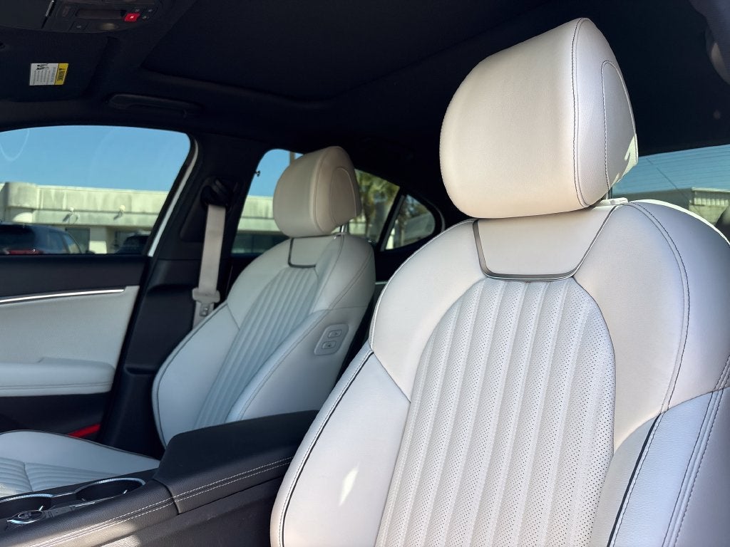 2026 Genesis G70 Base