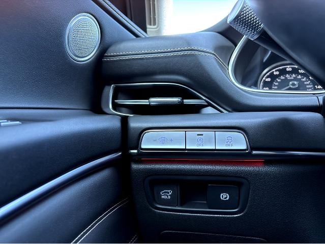 2024 Genesis GV80 Base