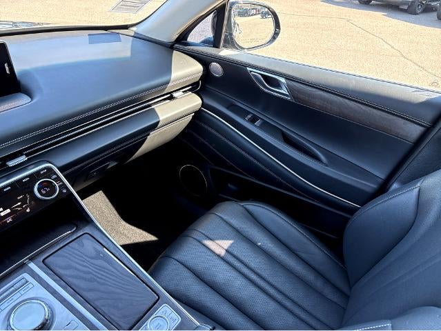 2024 Genesis GV80 Base