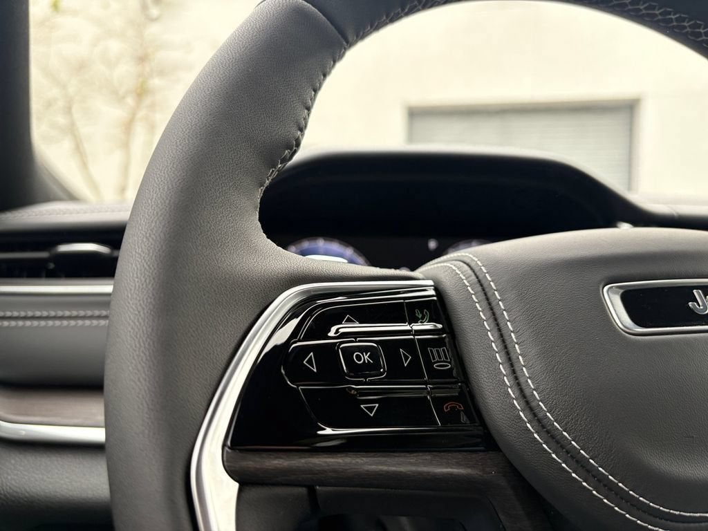 2025 Jeep Grand Cherokee L Overland