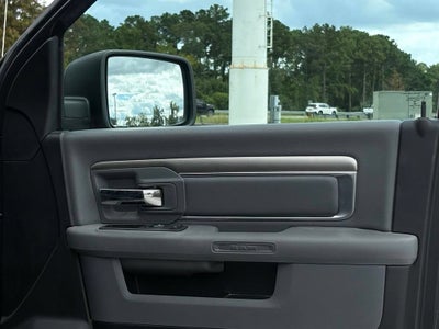 2020 RAM 1500 Classic Base