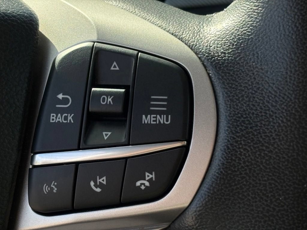 2023 Ford Explorer Base