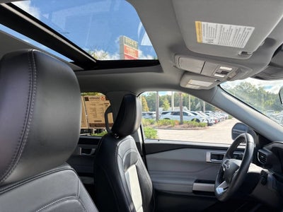2023 Ford Explorer Base