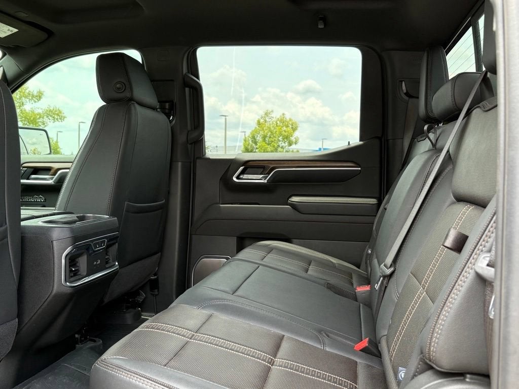 2025 Chevrolet Silverado 1500 Base