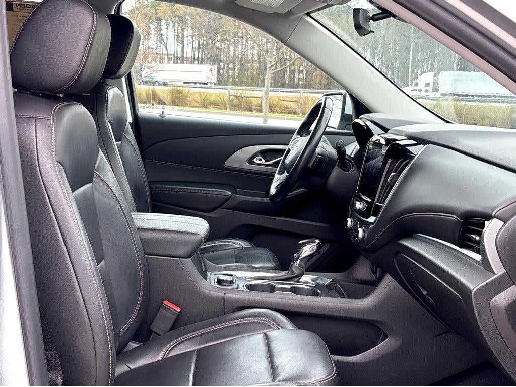 2021 Chevrolet Traverse LT Leather
