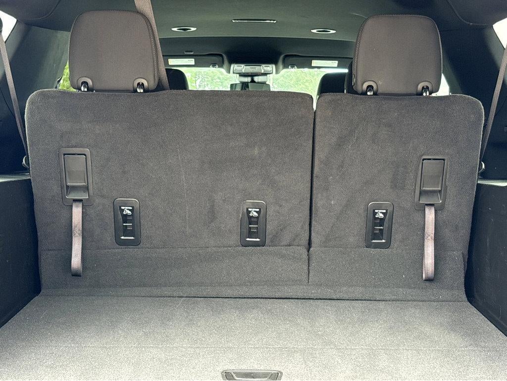 2024 Chevrolet Suburban LS