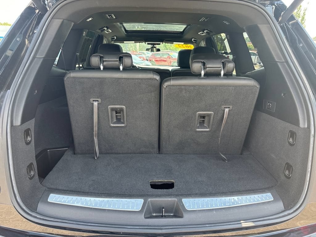 2022 Cadillac XT6 Base