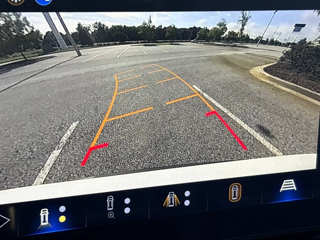 2026 Chevrolet Equinox Base