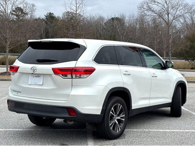 2019 Toyota Highlander LE