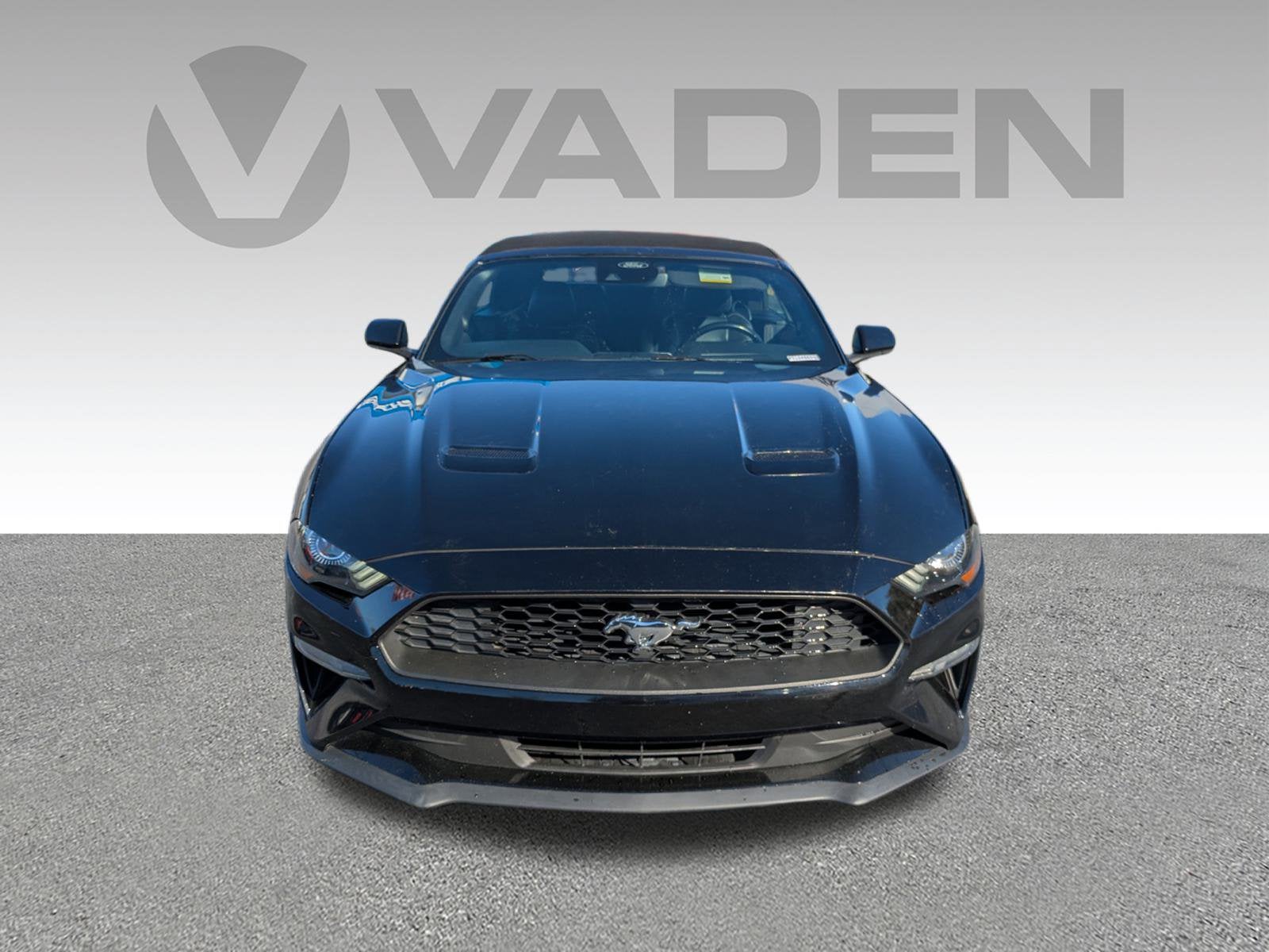 2023 Ford Mustang EcoBoost