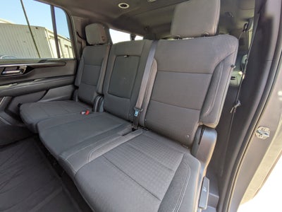 2025 Chevrolet Suburban LS